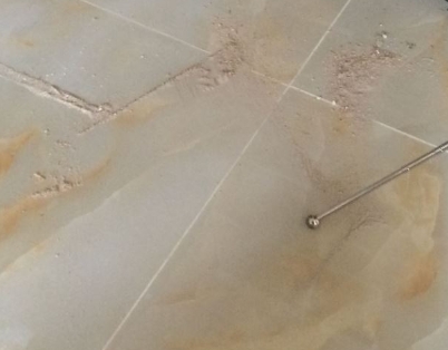 杭锦后旗瓷砖空鼓维修公司分享粘合剂选择不当在瓷砖铺贴过程中可能导致以下问题